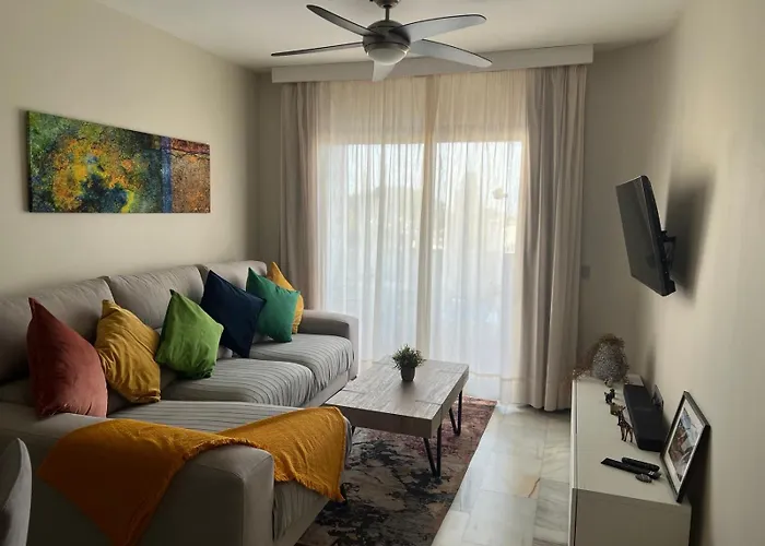Crown Apartments With Sea View