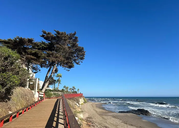 Crown Apartments With Sea View